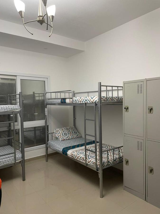Brand New Boys Hostel 5 Min Walk From Burjuman Metro Station Exit-4 With All Brand New Furnishings & Free Facilities Dubaj Exteriér fotografie